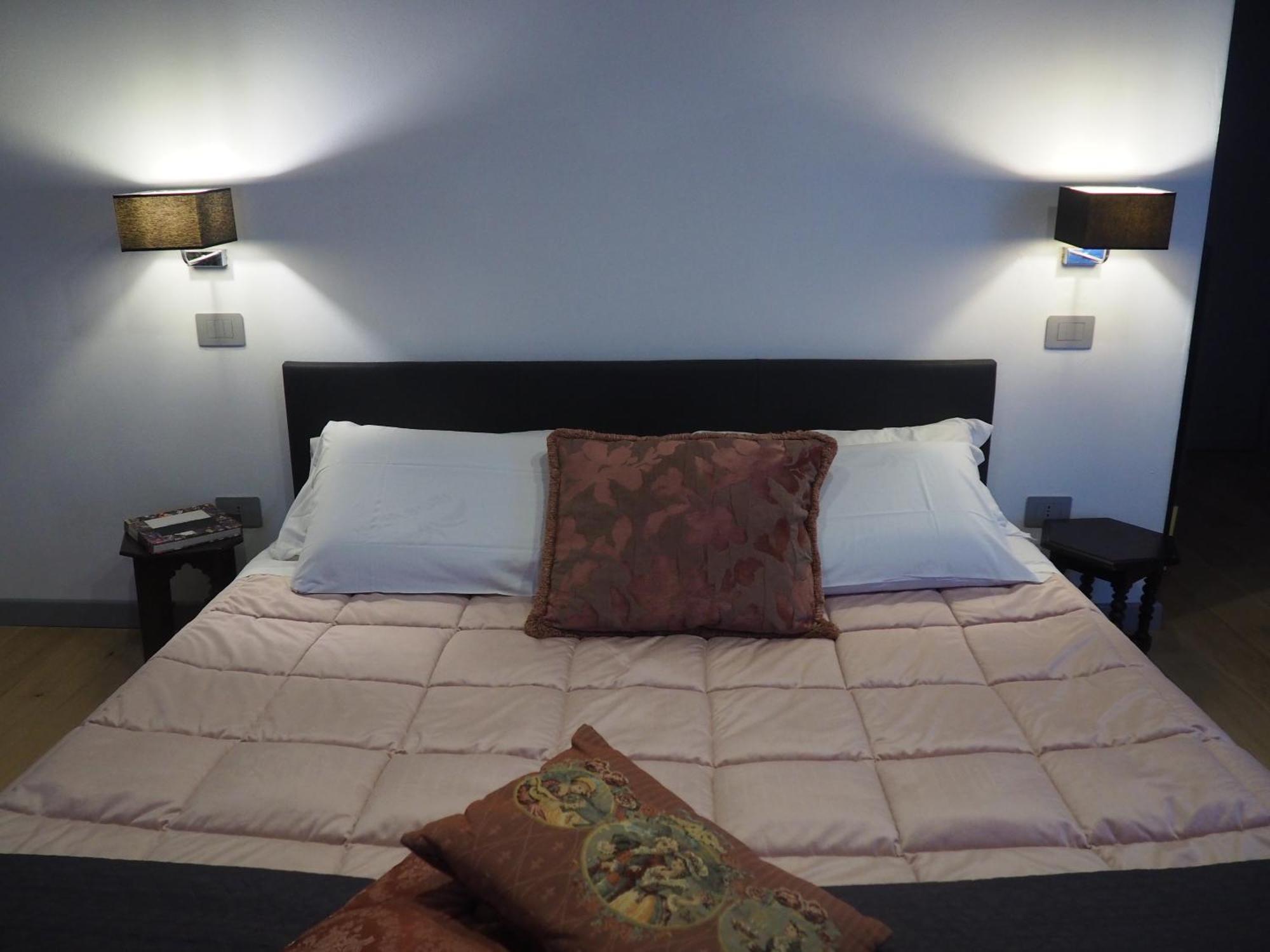 The Rose Suite Siena Exterior photo